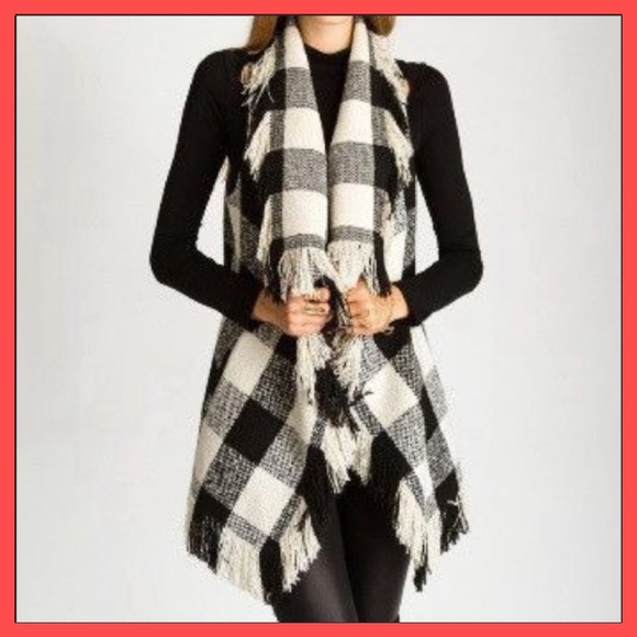 TCEC Jackets & Blazers - TCEC Fringed Plaid Vest Size L